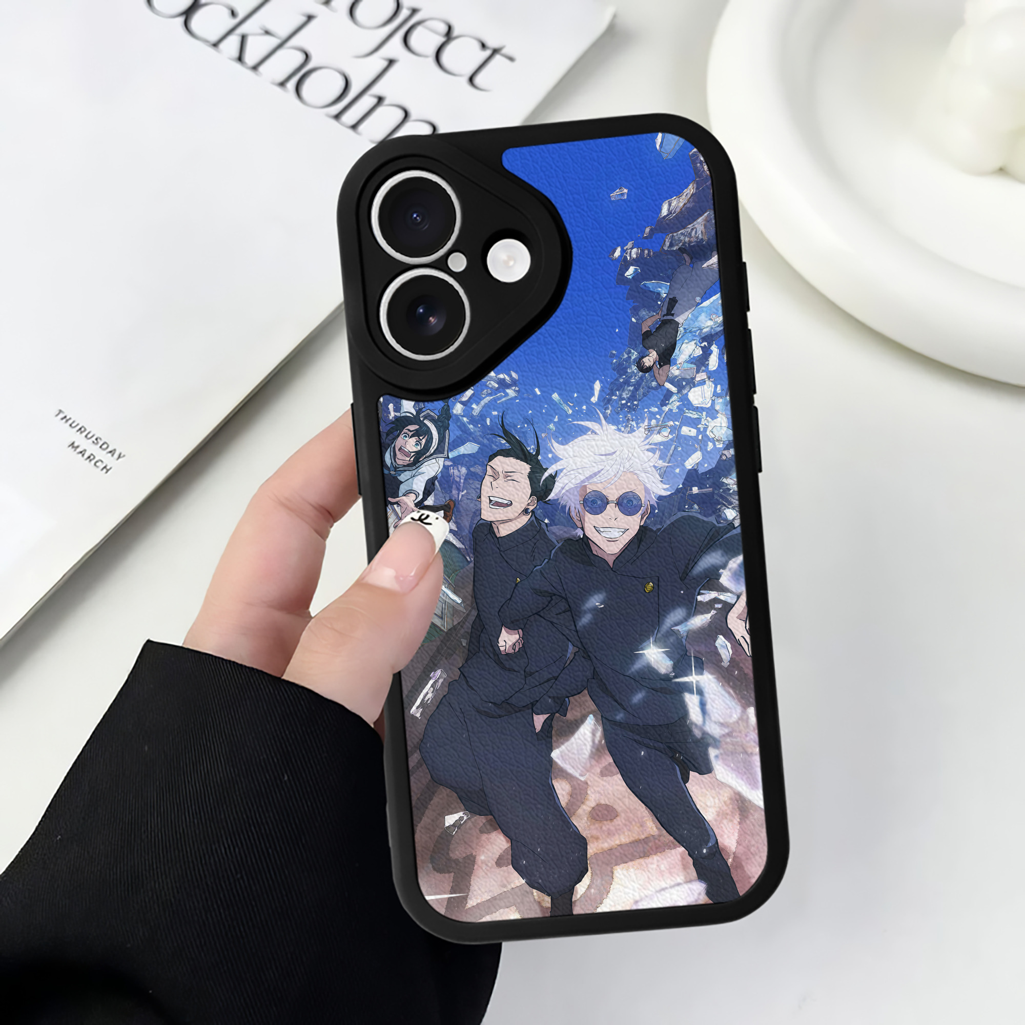 （画像用） 呪術廻戦 Jujutsu Kaisen 【iPhone 16シリーズ対応】シリコンスマホケース（レザー調） 材質：シリコン